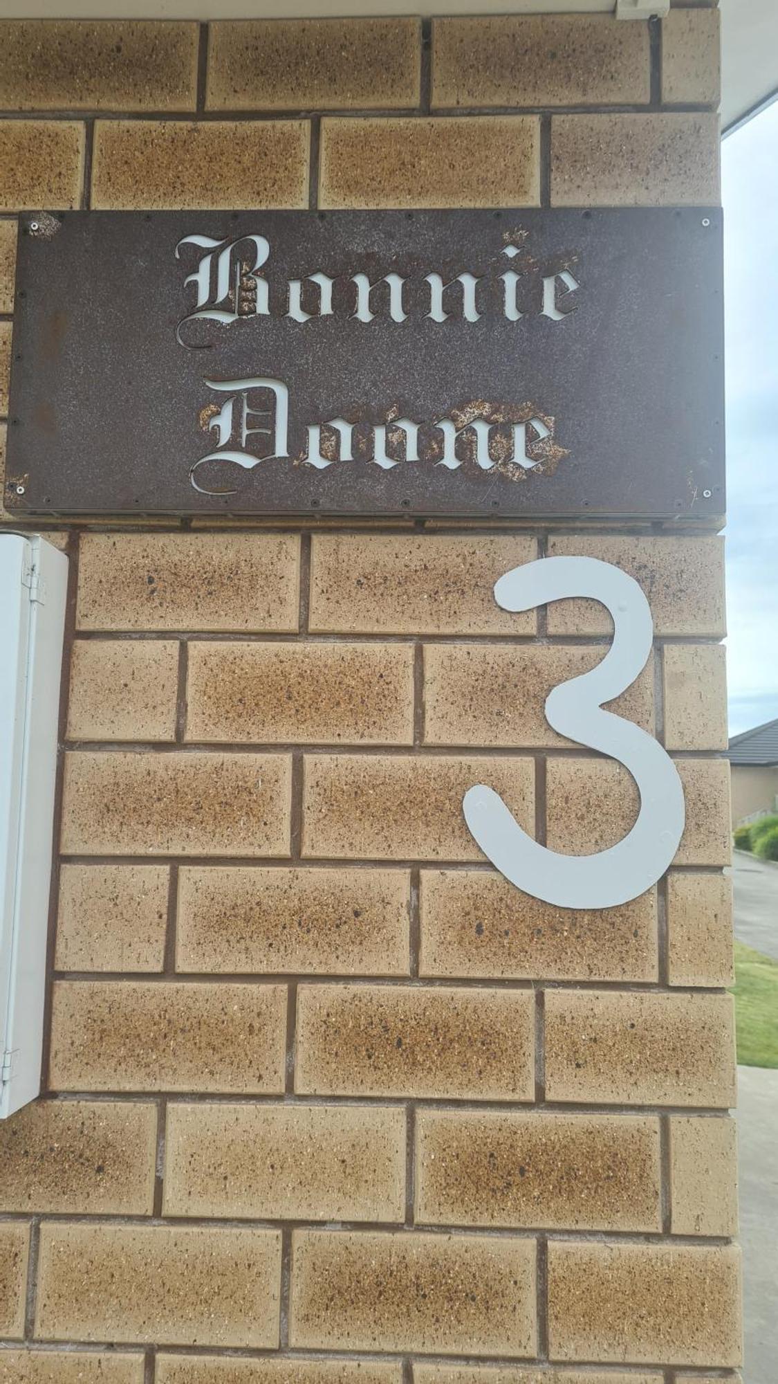 Bonnie Doone Hotel Te Awamutu Kültér fotó