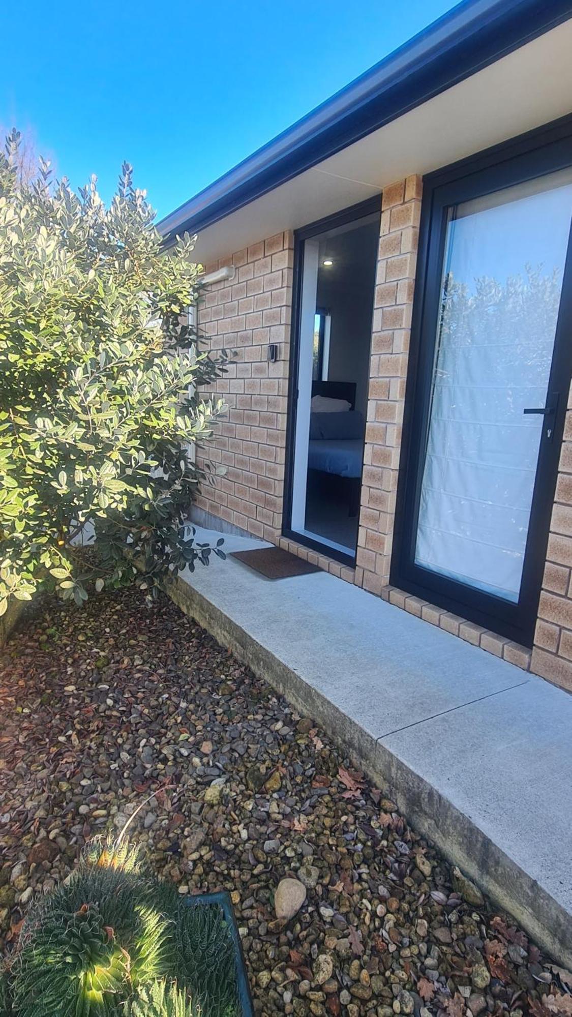 Bonnie Doone Hotel Te Awamutu Kültér fotó